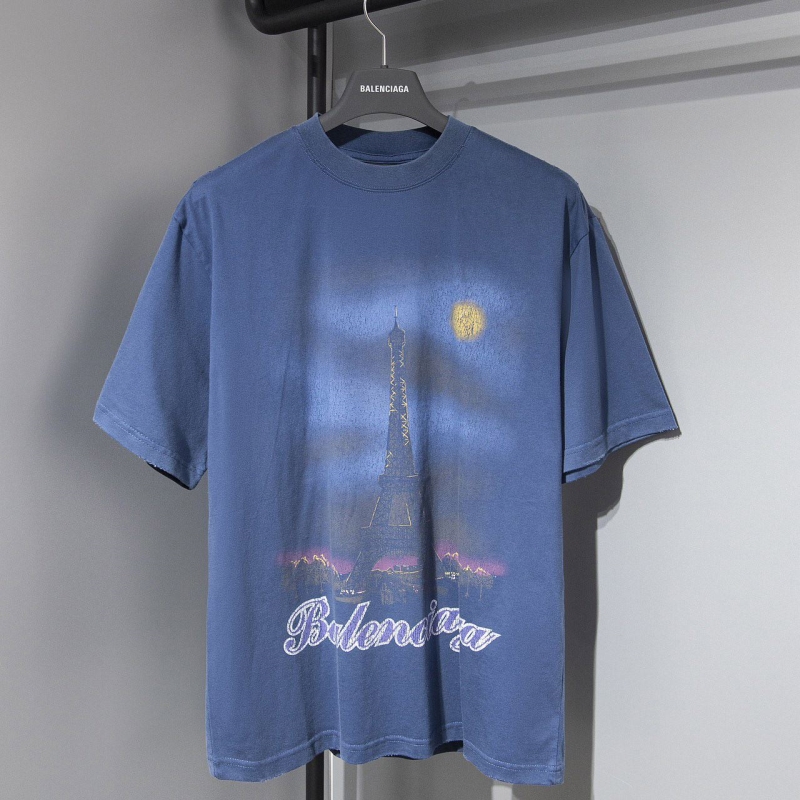 Ba*len*cia*ga t-shirts